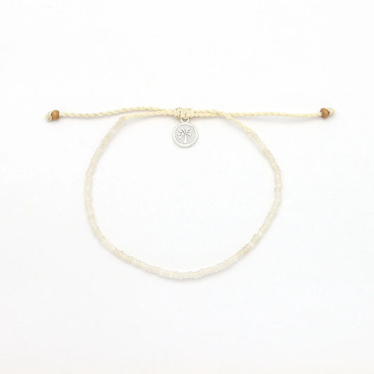 Ka'anapali Frosted Glass Beaded Bracelet in White