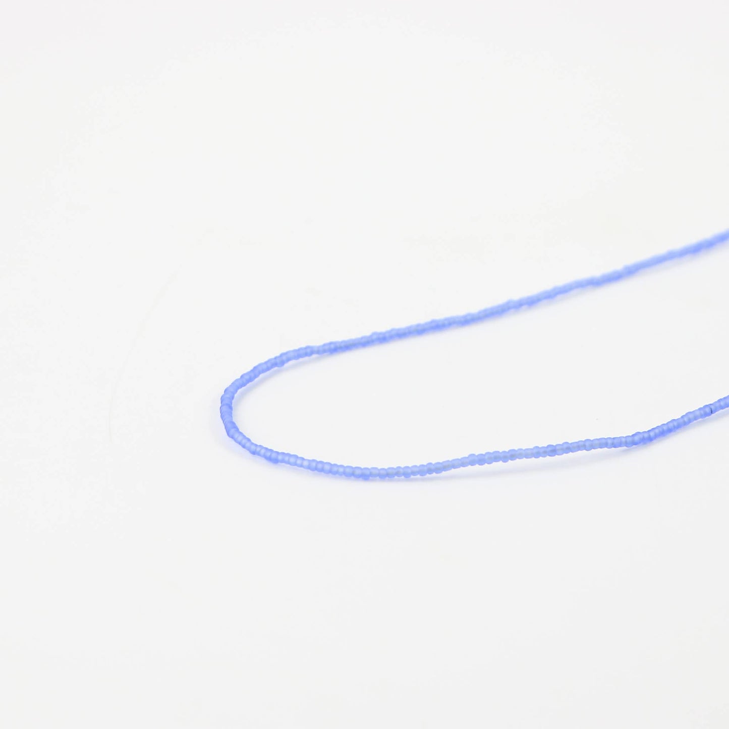 Ka'anapali Frosted Glass Beaded Necklace in Blue