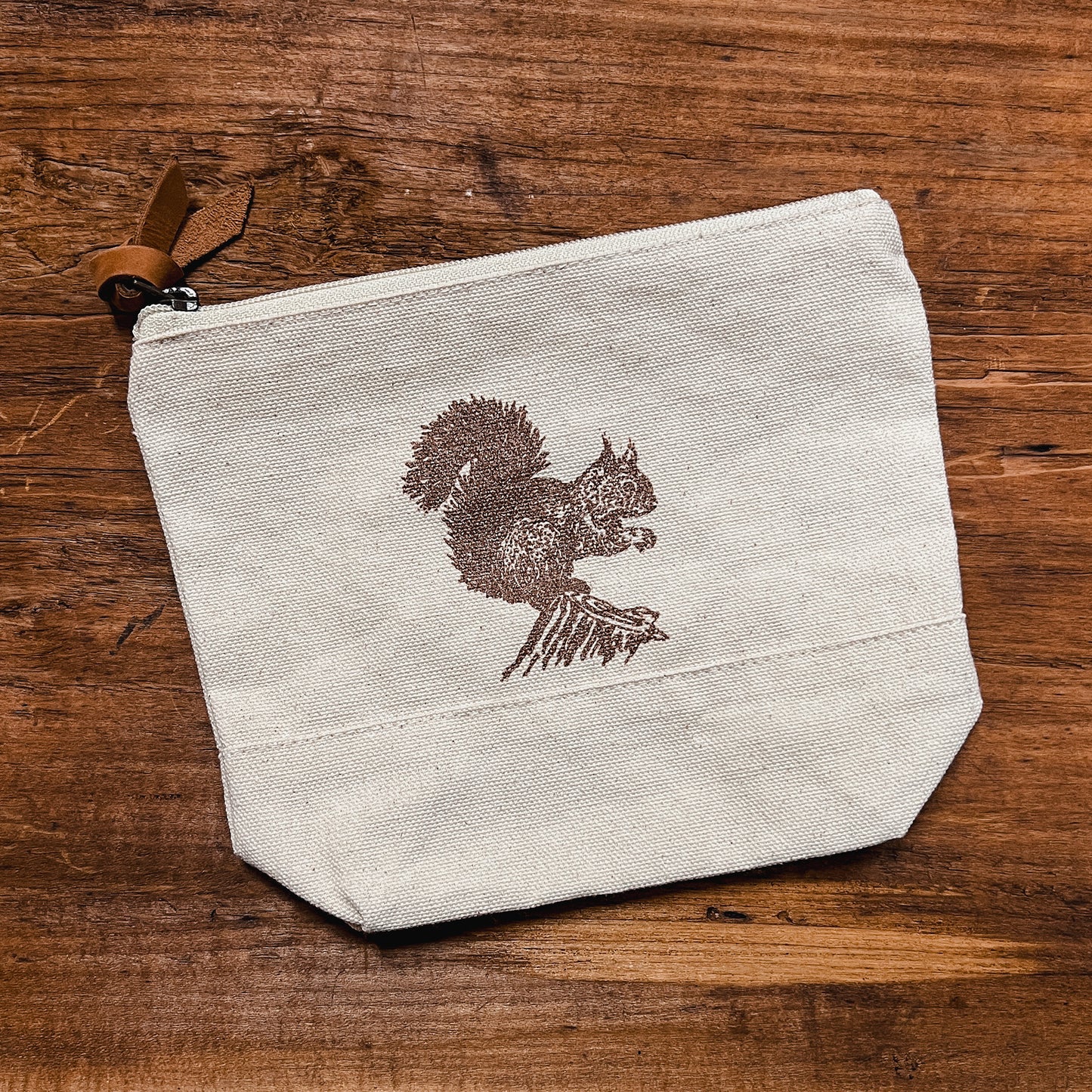 Red Squirrel pouch
