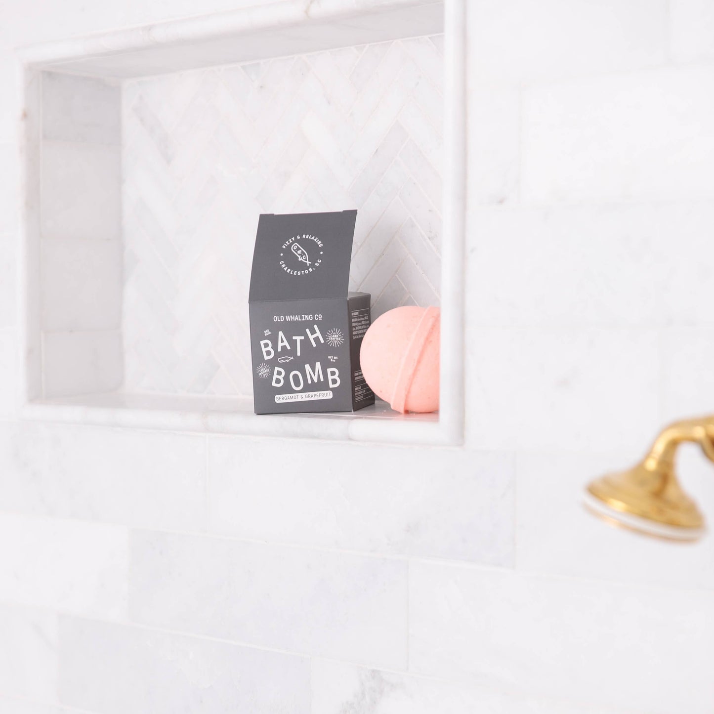 Bergamot &
 Grapefruit Bath Bomb