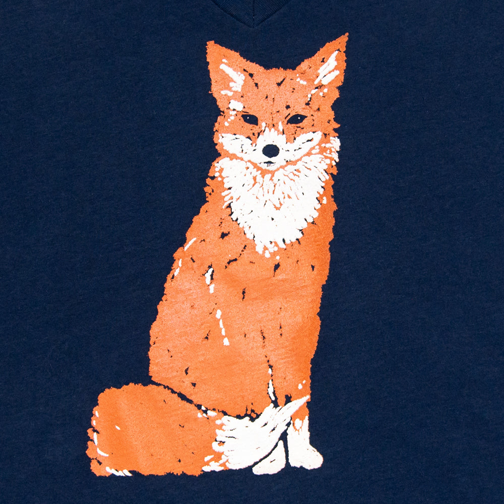 Red Fox Women's V-Neck Tee