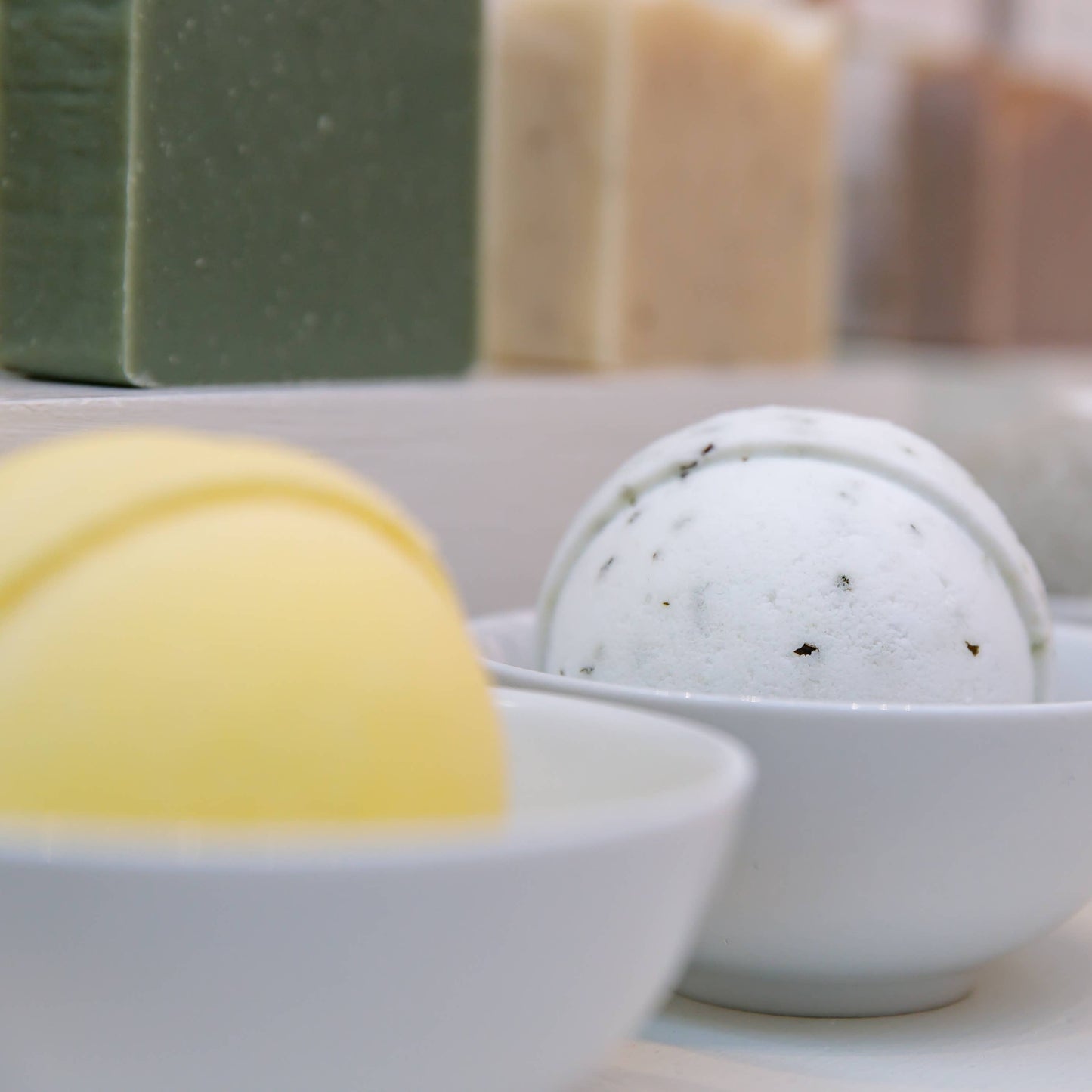 Spearmint & Eucalyptus Bath Bomb