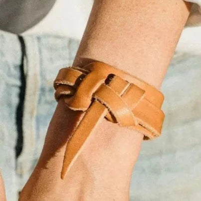 Leather Knot Bracelet