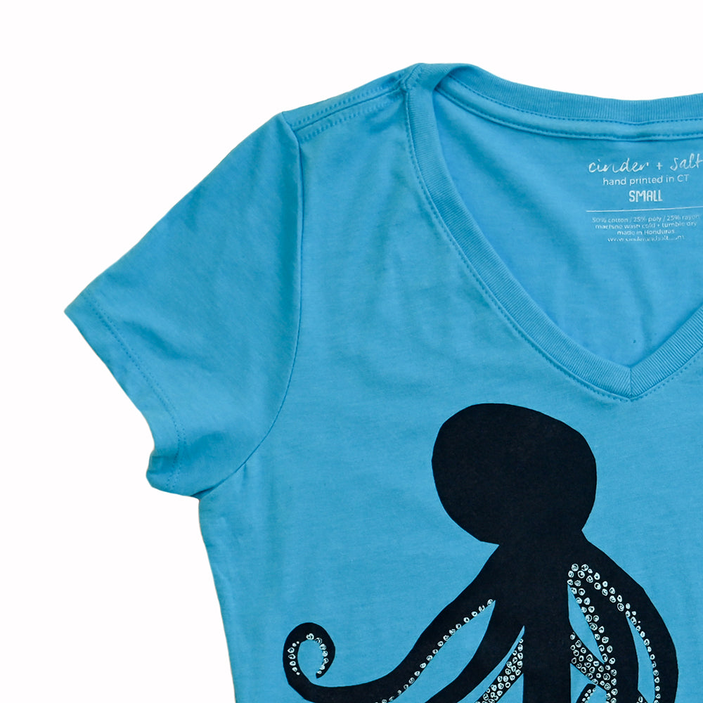 Octopus Ladies V-Neck Tee