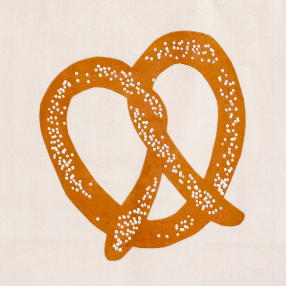 Pretzel Tee