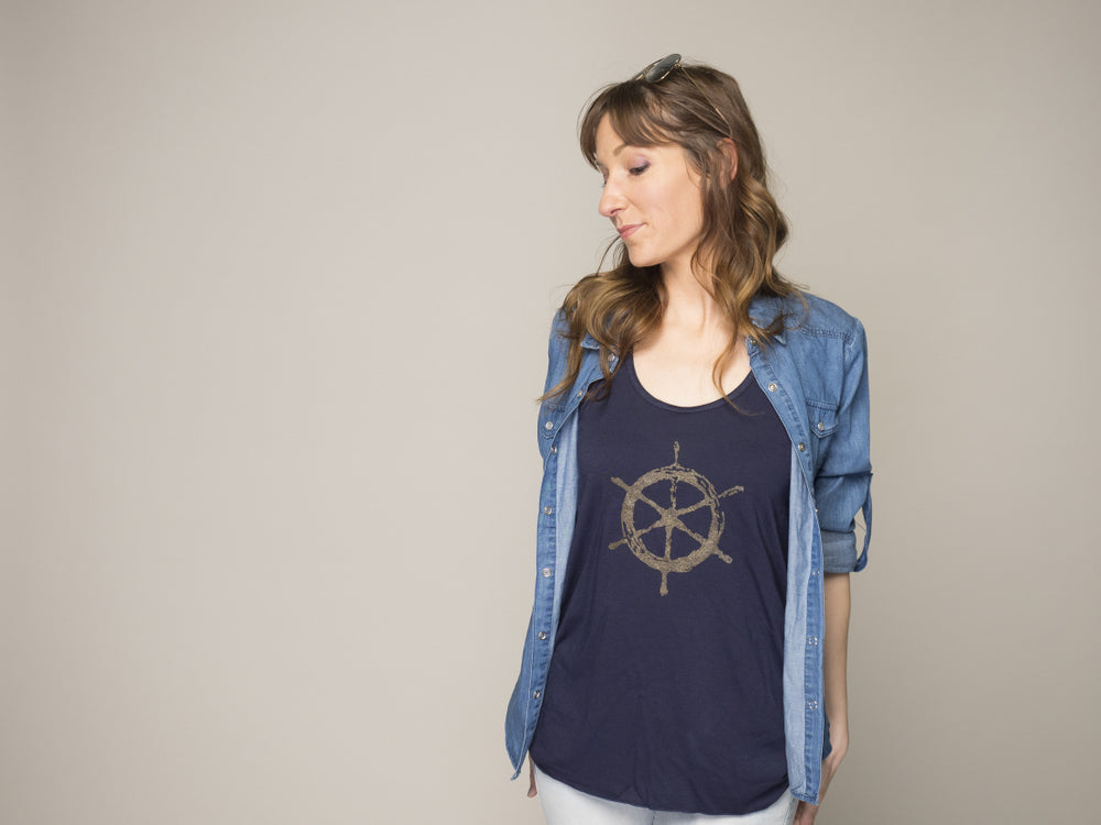 Ship's Wheel Ladies Flowy Tank